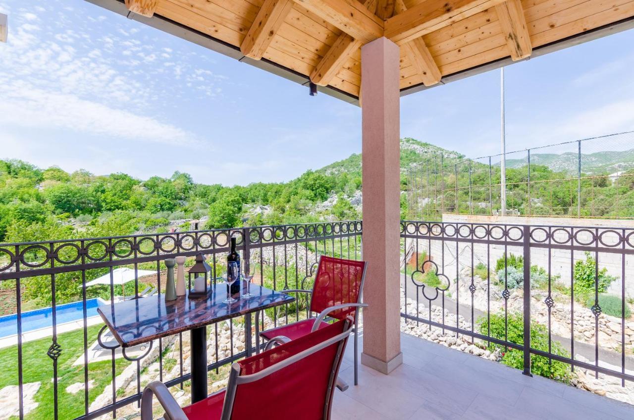 Villa Majkovica オラサック エクステリア 写真
